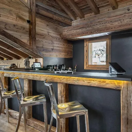 Alpine Crown Luxury Chalet Escape In St. Anton アパート サンクト・アントン・アム・アールベルク